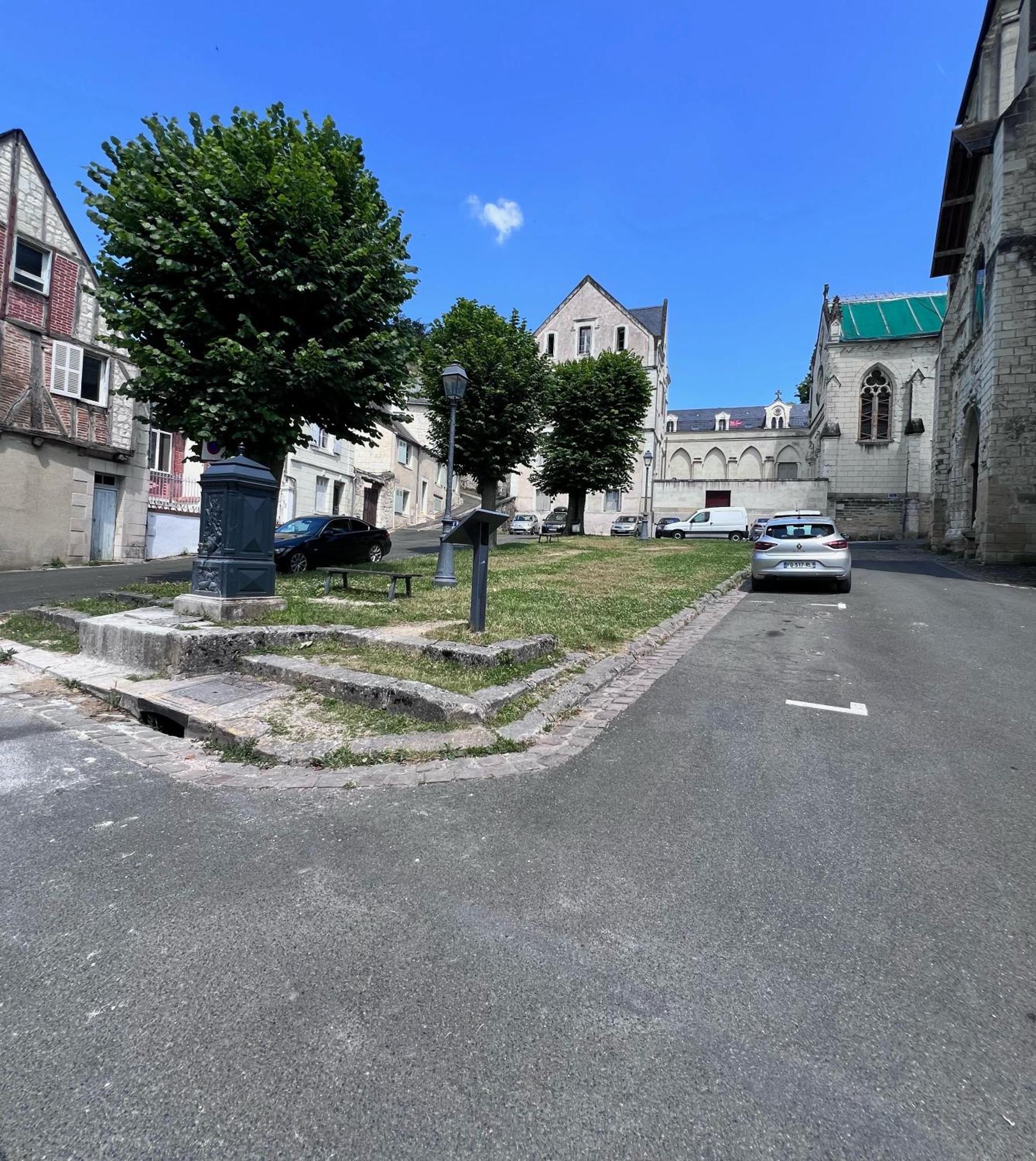 Le Rabelais, Superbe Appartement En Duplex, Proche Forteresse Et Monument Historique Chinon Extérieur photo